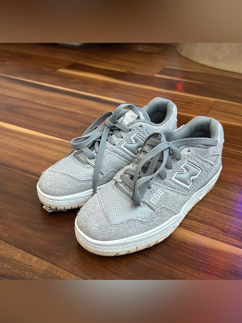 NEW BALANCE 550 MENS GRAY SUEDE BB550PHD SNEAKERS SIZE 5M 6.5W